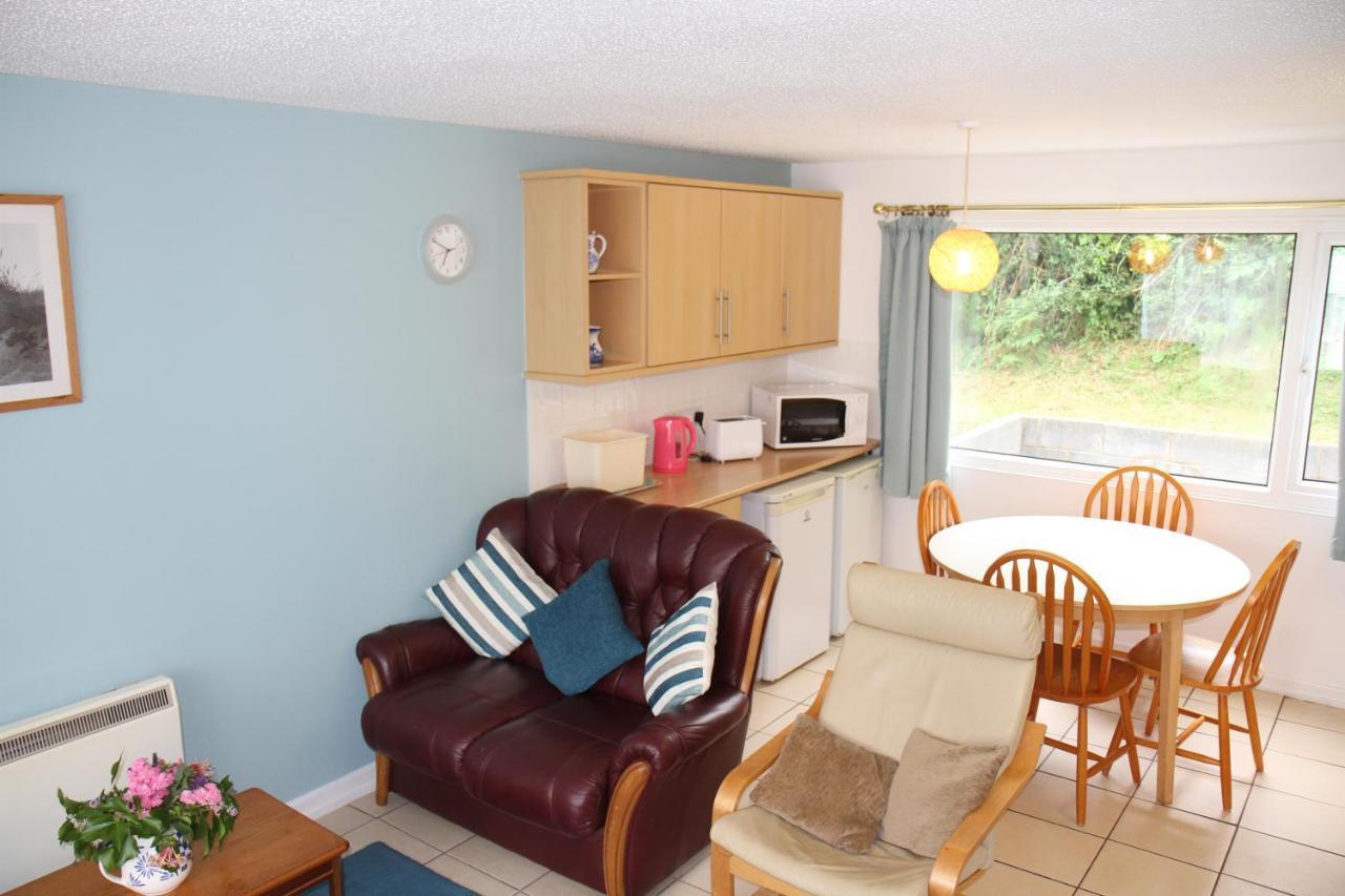 Freshwater Bay Holiday Cottages Pembroke Buitenkant foto